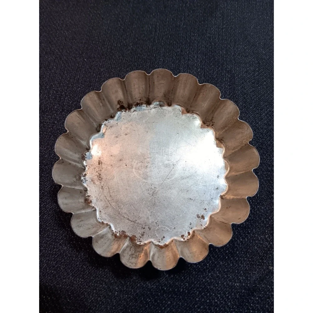 Le Cordon Bleu France Vintage Fluted‎ Tartlet Molds Set of 6 Silver Baking Pans